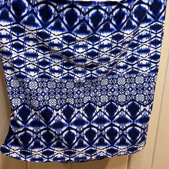 La Blanca Blue Print Swim Top - Picture 6 of 9